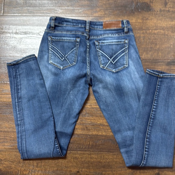 William Rast women’s jeans med dark wash size 27 - Picture 4 of 9